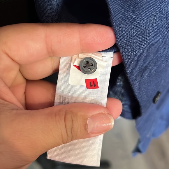 Gap blue button up linen - Picture 6 of 9